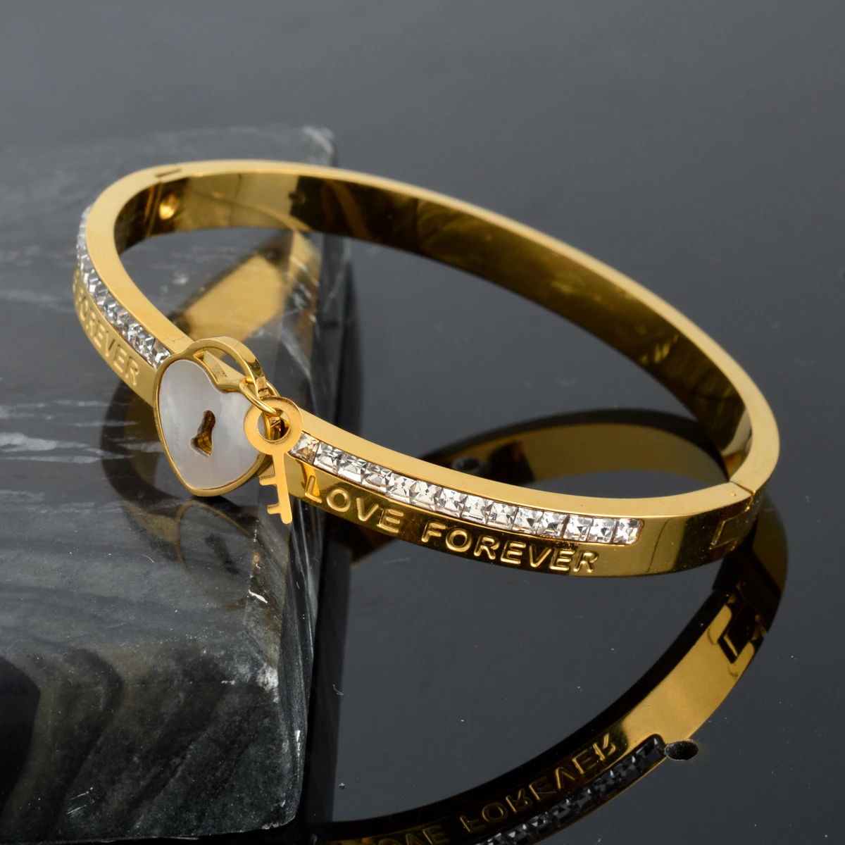 Женский браслет из нержавеющей стали с надписью Love роскошный золотым покрытием
