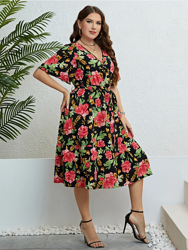 Рисунок 3 - Женская летняя юбка с V-образным