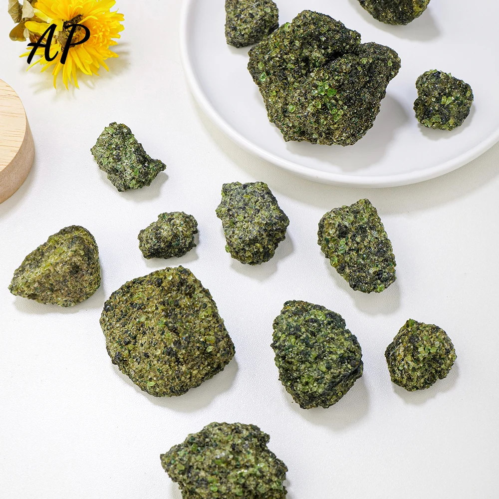 

50 г/пакет, натуральный камень, зеленый Оливиновый кристалл, необработанный камень, лечебное необработанные драгоценные камни минеральное к...