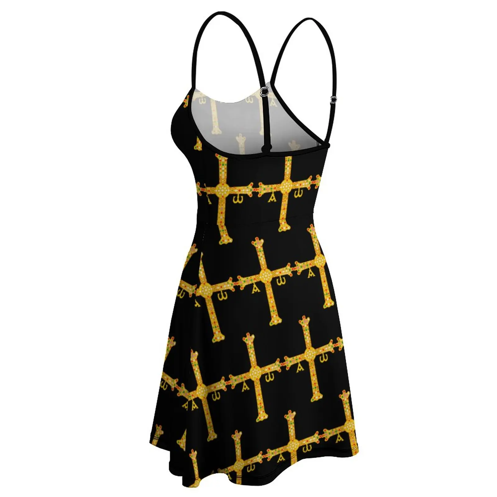 Женское платье на бретельках с графическим принтом