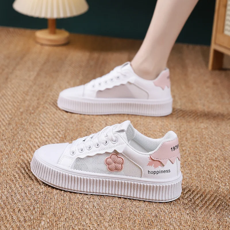 Summer Women's Shoes 2023 New Mesh Breathable Casual Shoes Comfortable Sports Shoes White Vulcanized Shoes