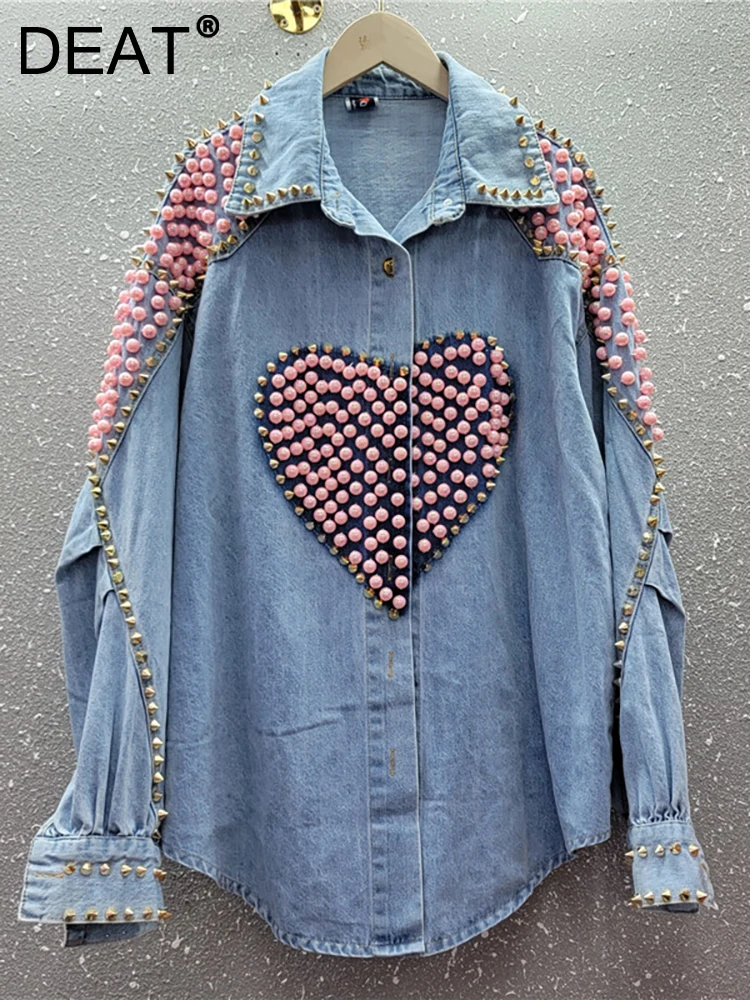 

DEAT Women's Denim Shirt Loose Lapel Pink Heart Rivet Pearls Long Sleeve Single Breasted Blouse 2023 Summer New Fashion 29L1341