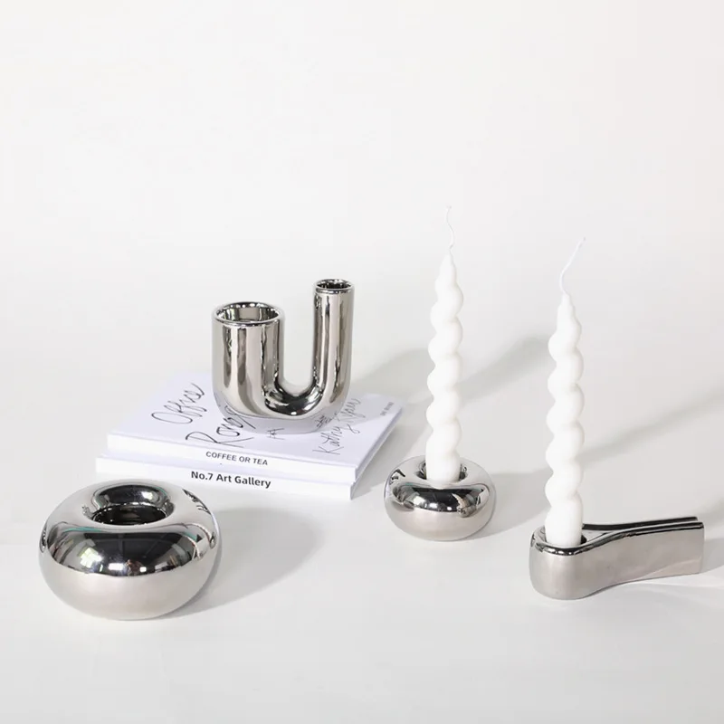 

Light Luxury Creative Silver Ceramic Candle Holder Craft Ornaments Scandinavian Ins Home Candlelight Dinner Props Decorations