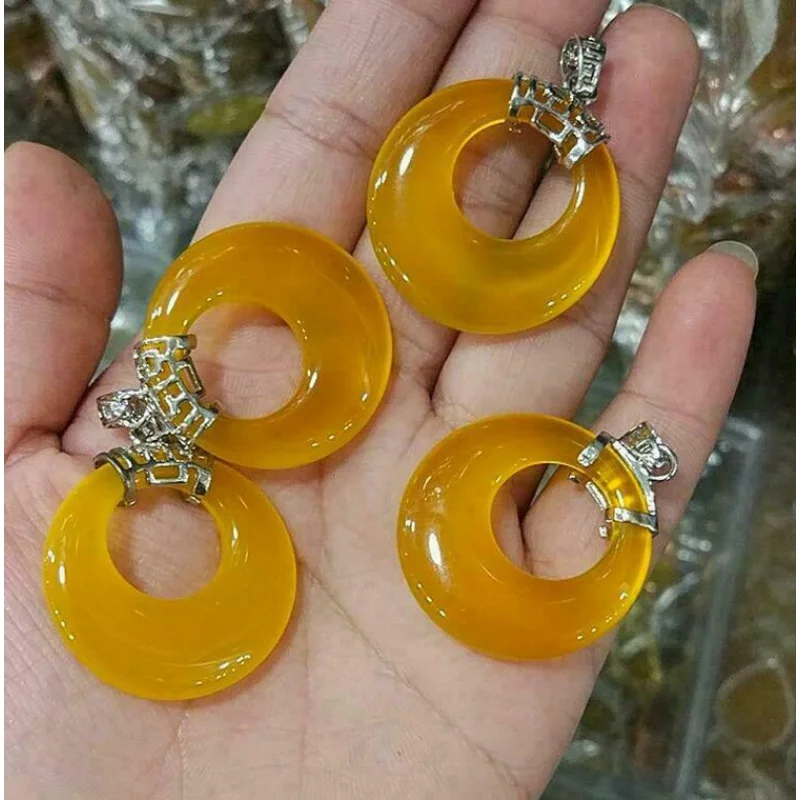 

Кольцо из серебра 925 пробы с натуральным агатом