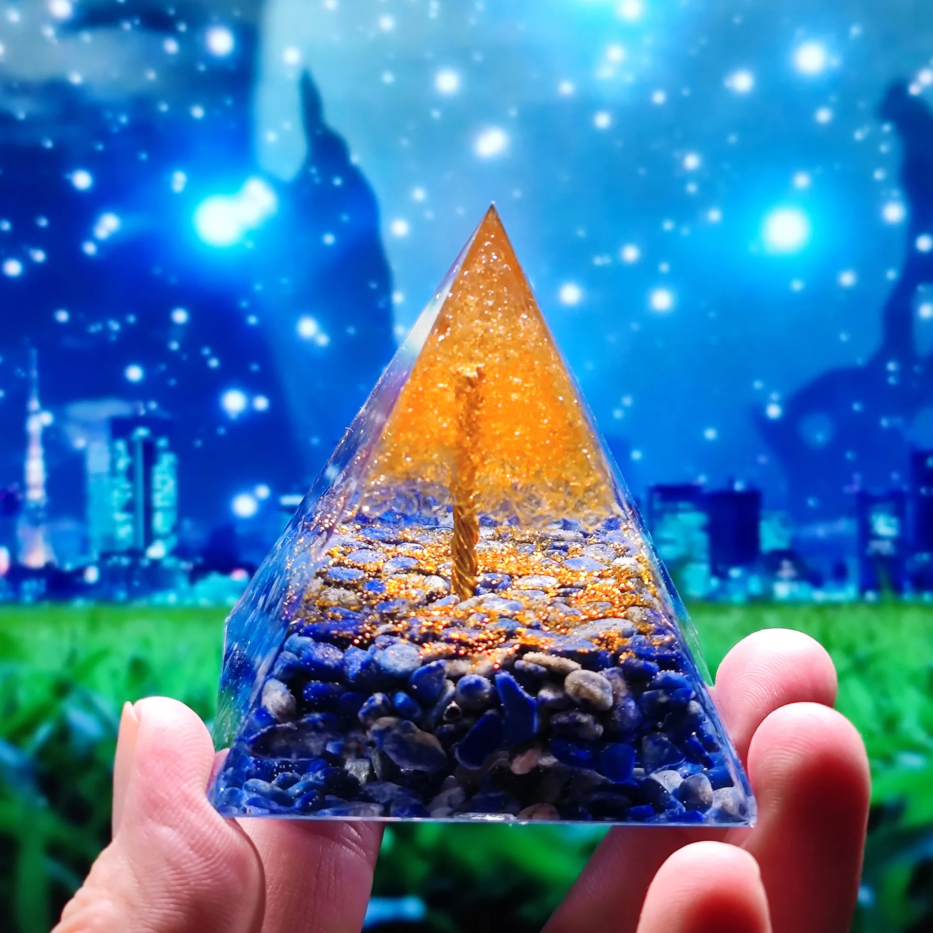Natural Pink Purple Crushed Stone Crystal Tree Of Life Pyramid Meditation Tools Home Craft Decor Resin Oganite Pyramid Wholesale