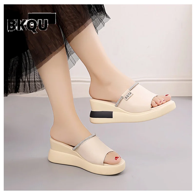 

Лидер продаж, женские тапочки, Женская нескользящая обувь, Лидер продаж, летняя обувь, роскошные сандалии на танкетке, пляжная обувь