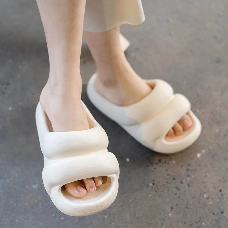 Summer Women's Slides Simple Leisure Design Fashion Platform Soft Non-Slip Sandals 2023 New Open Toe Indoor Bathroom Slippers