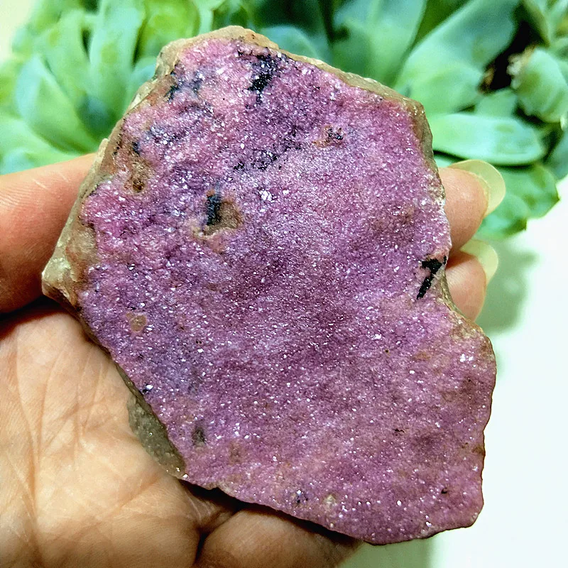 

Розовый кобальтокалит, натуральный камень EBET