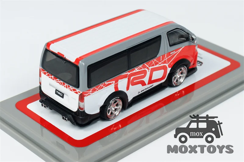 Модель автомобиля Tarmac Works 1:64 Hiace Widebody Red литая под давлением