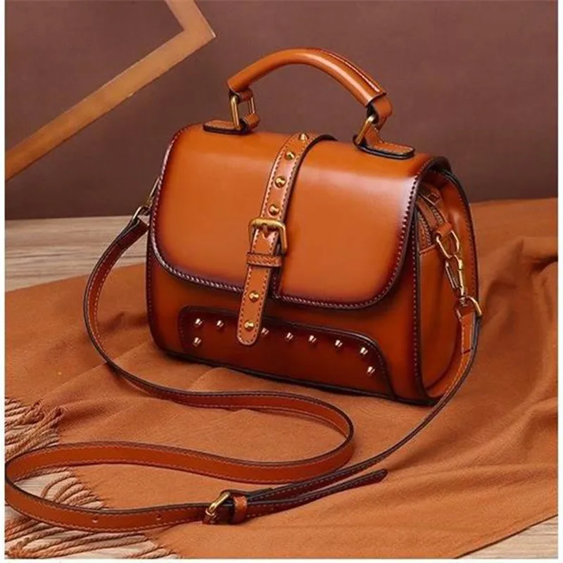 Классическая женская сумка через плечо винтажная из натуральной кожи большая