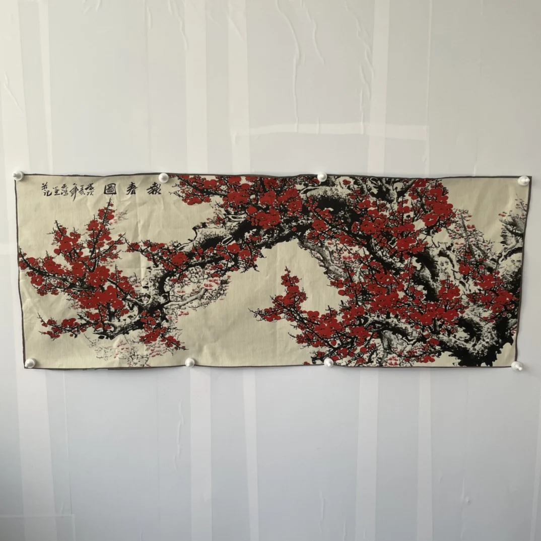 

Шелковая вышивка "Снежная слива"