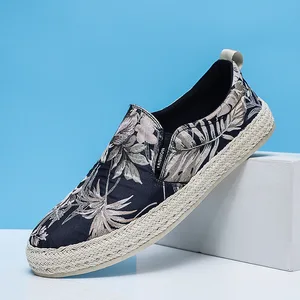 Retro Embroidered Flowers Loafers Men Casual Flat Shoes Summer Slip on Shoes Men Linen Espadrilles W in Pakistan
