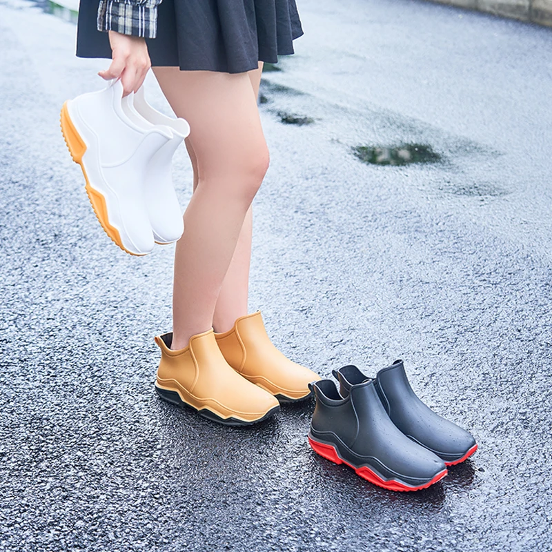 Новые уличные женские непромокаемые сапоги для пар повседневные кроссовки