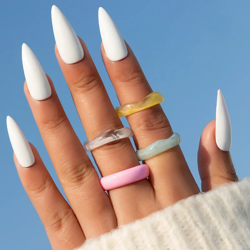 

New 2022 Candy Color Acrylic 4-piece Ring Set Color Resin Ring Set