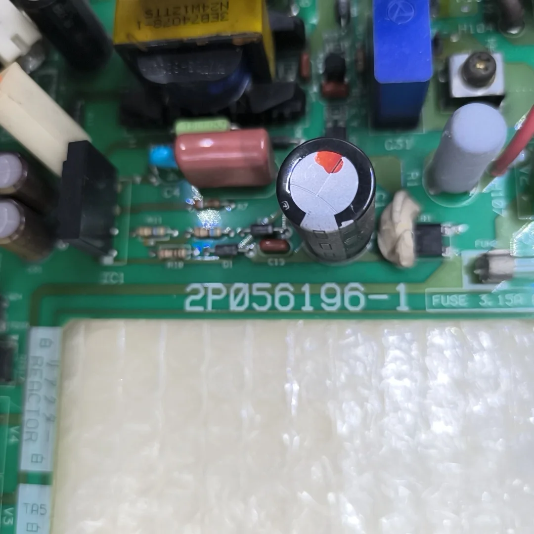 Подходит для основной платы кондиционера Daikin компьютерной 2P. 056196 -1 б/у товар