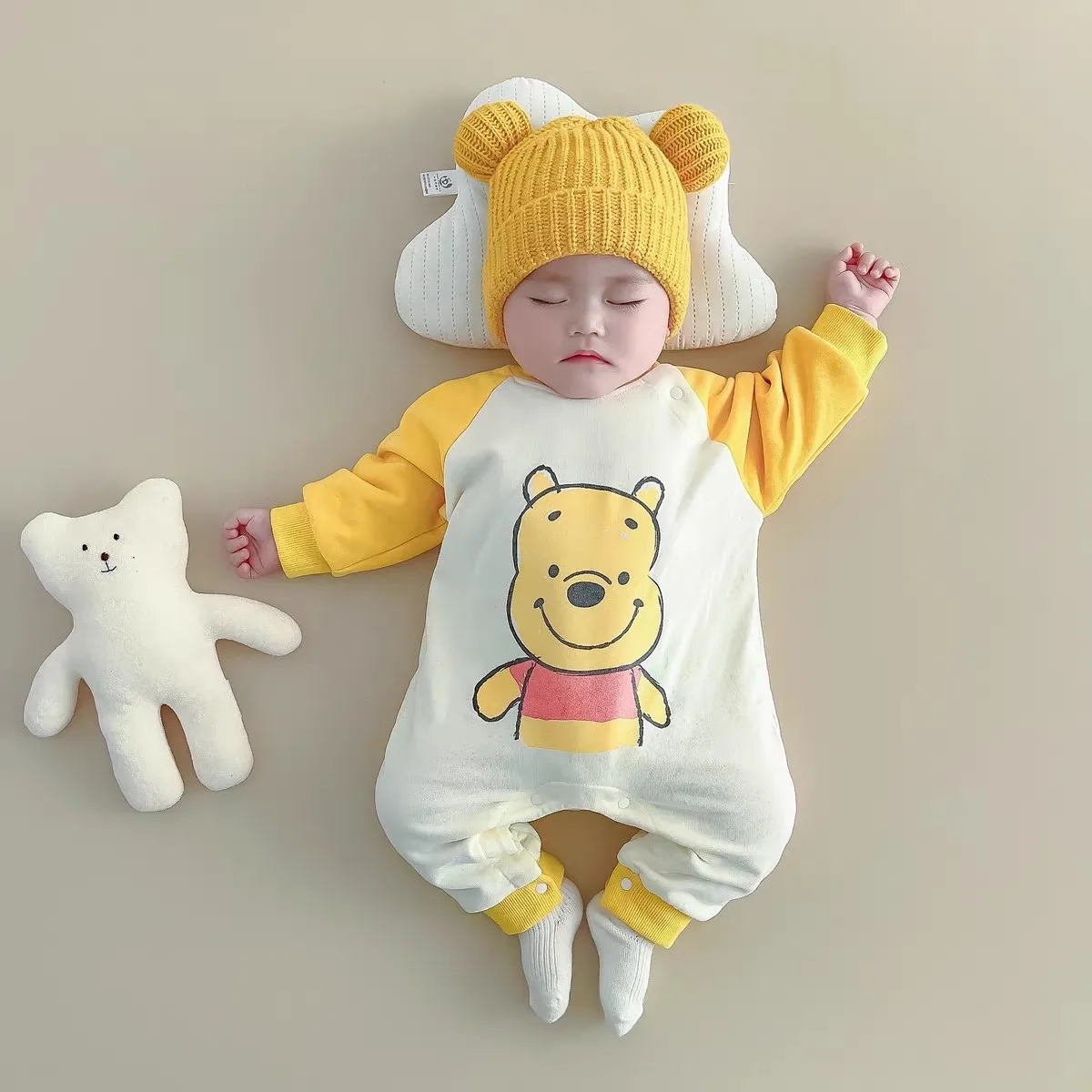 Детский хлопковый комбинезон Винни-Пух с мультяшным принтом