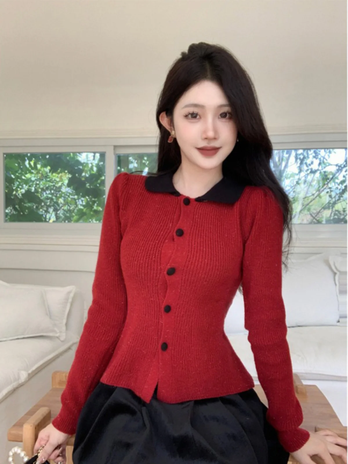 French sle Temperament Chic Beautiful Retro Graceful New Year Red Doll Collar Waist Hugging Frill Bright Silk Sweater Women