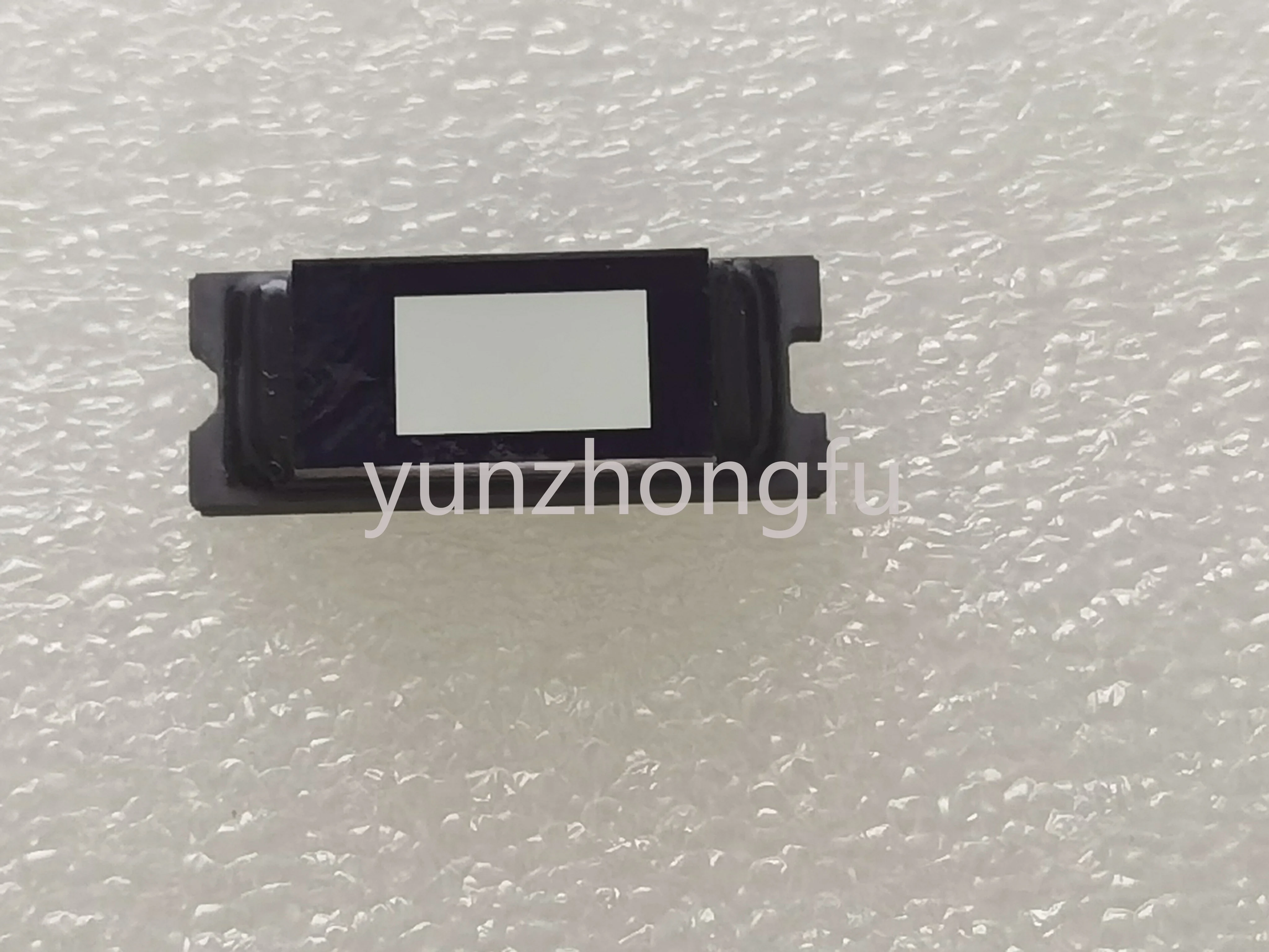 

DLP3010FQK CLGA-57 DLP3010F CLGA57 DLP3010 3010 Новый и оригинальный
