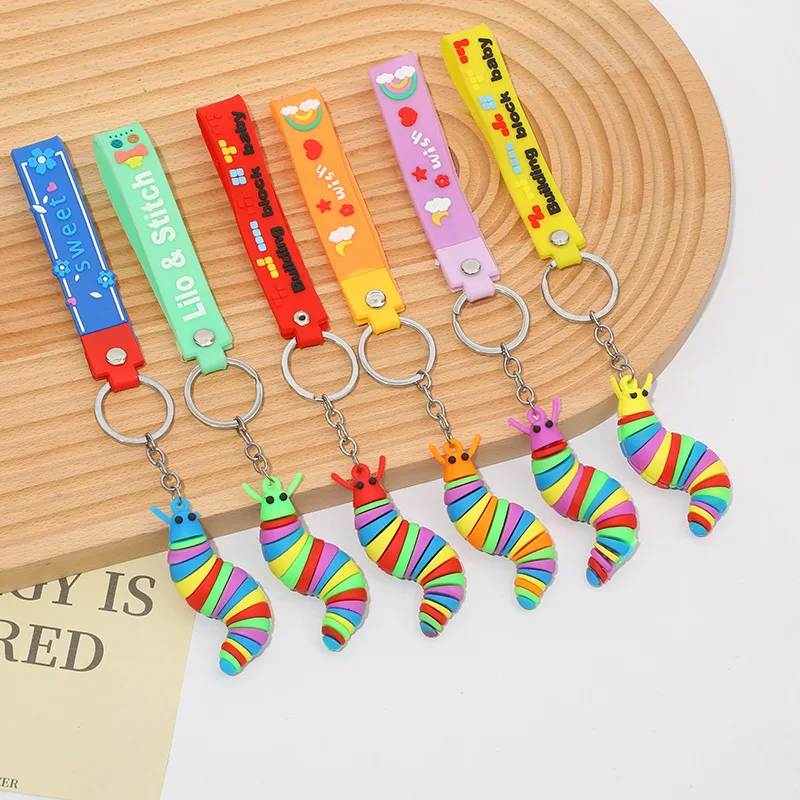 

3D Fidget Slug Keychain Articulated Realistic Insects Toy Fun Crawling Sensory Toy Can Be Twisted Worm Pleasant Release Stress