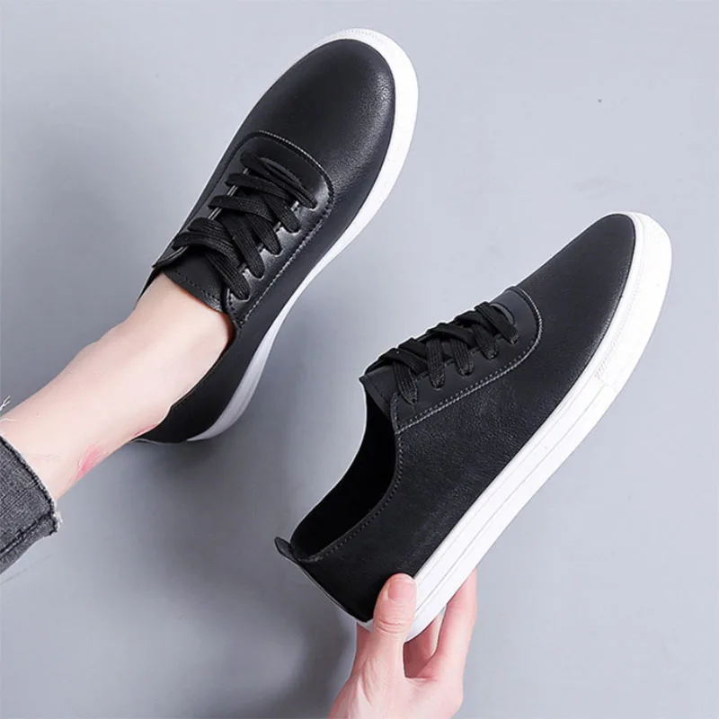 women shoes flat sports Casual sneaker zapatillas mujer  Women's fashion Soft bottom vulcanize shoes ladies Little white shoes