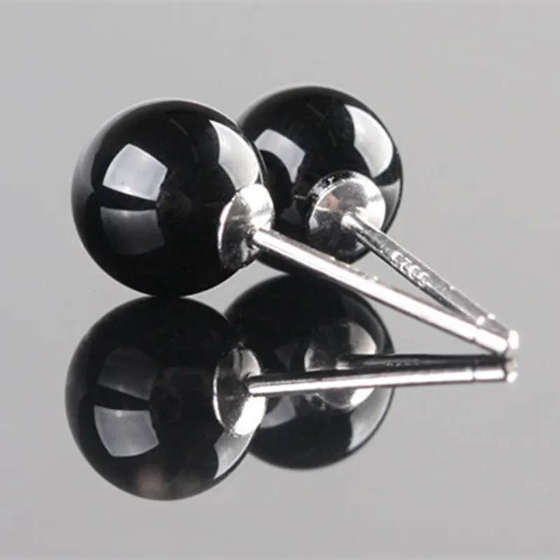 

Chinese Jade Black Agate Handcarved Round Bead Jade Earrings Fashion Boutique Jewelry Men's and Women's Jade Earrings