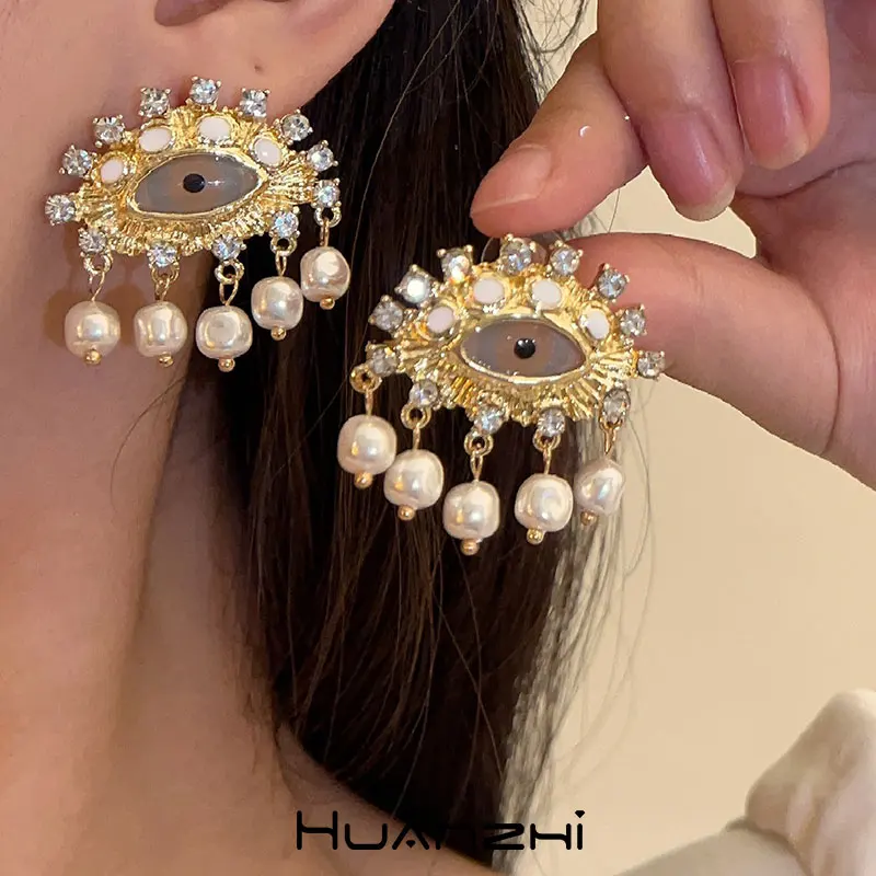 

Женские серьги-капли с голубыми глазами и металлическими луной солнца и красной водой, винтажные Элегантные Роскошные ювелирные изделия, подарок HUANZHI, новинка 2023, INS