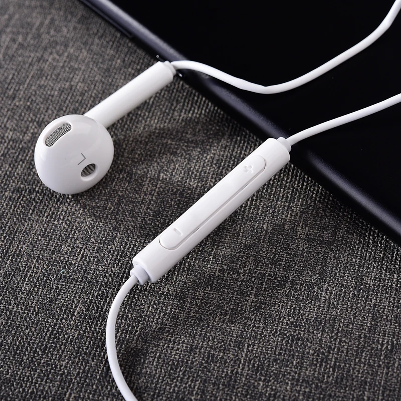 Проводные наушники-вкладыши HONOR AM115 в динамическом стиле с микрофоном