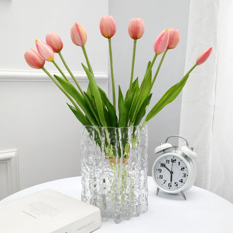 

Искусственные тюльпаны из силикона 40 см, набор из 2 букетов