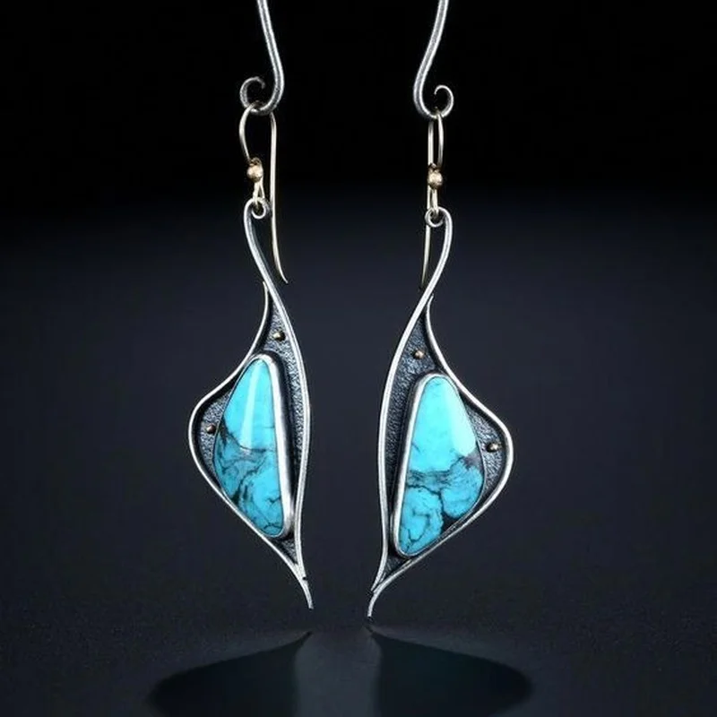 

Bohemian National Style Inlaid Turquoise Hanging Women's Earrings To Show Women's Charm Temperament Jewelry