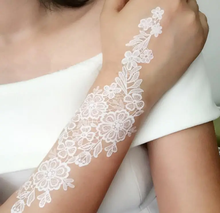 

Temporary Tattoo Sticker Wedding Party Decor White Lace Indian Mehndi Sexy Body Waterproof Stickers Lady Event Accessories 20pcs