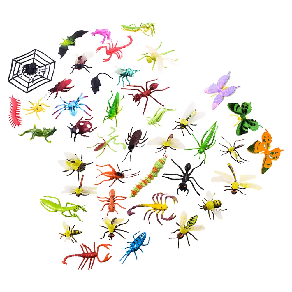 

42pcs Bugs Bugs Insects Toys Trick Joke Decoration Scary Insects for Kids Toddlers Educational Toys