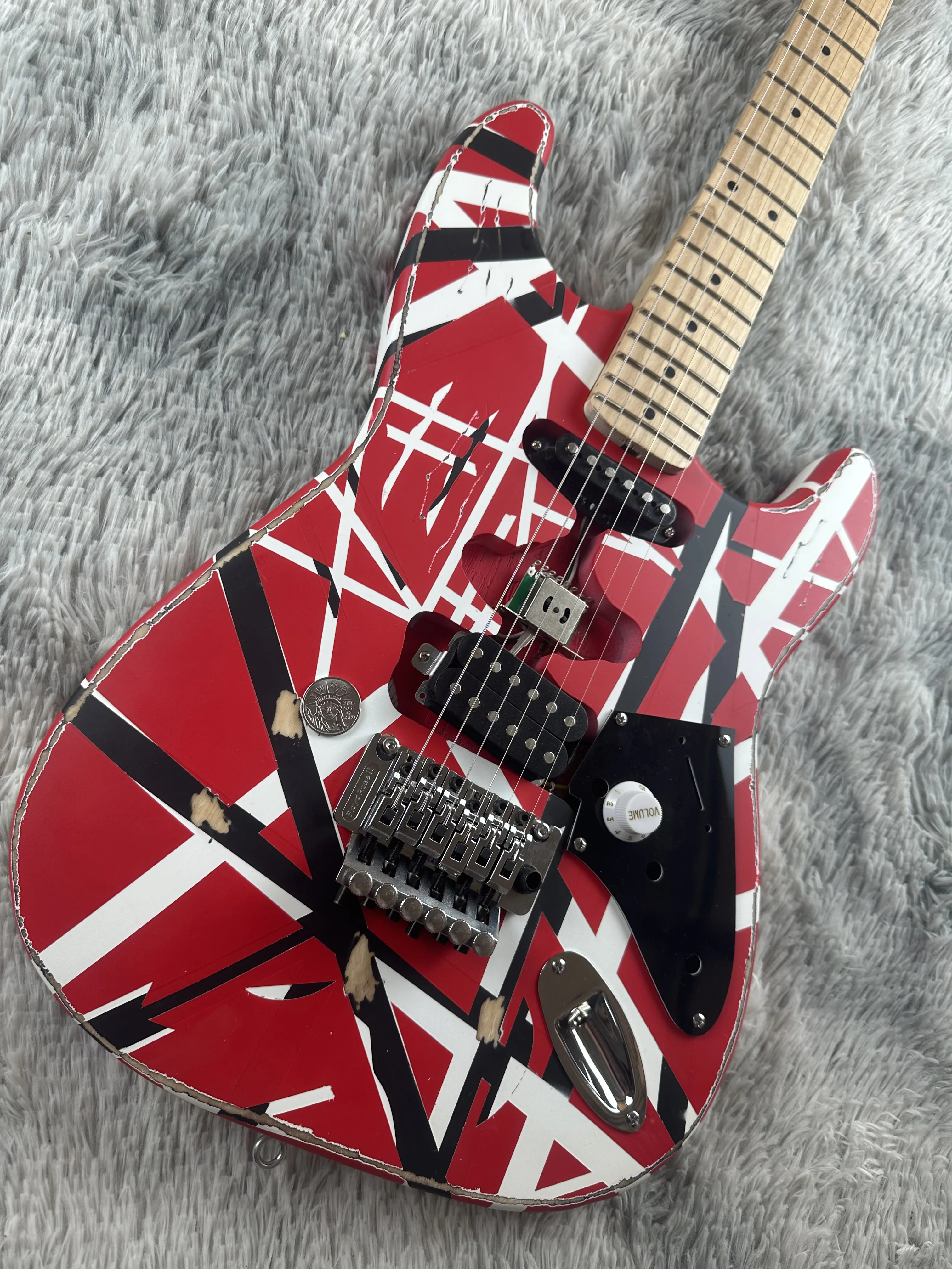 Велосипедные аксессуары Reli Yes pesada Floyd Rose Tremolo Bridge Red Frank 5150 Ryas blancas y Negras Edward Eddie Van Halen