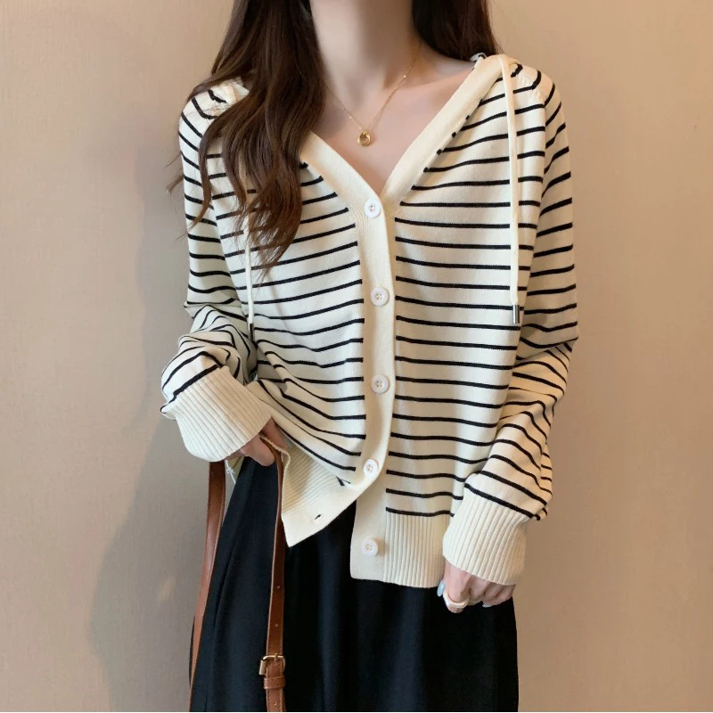 

Spring Autumn Casual Plus Sized Striped Sweater Korean Style Hooded Single Breasted Knitted Cardigans All Matched Women Tops