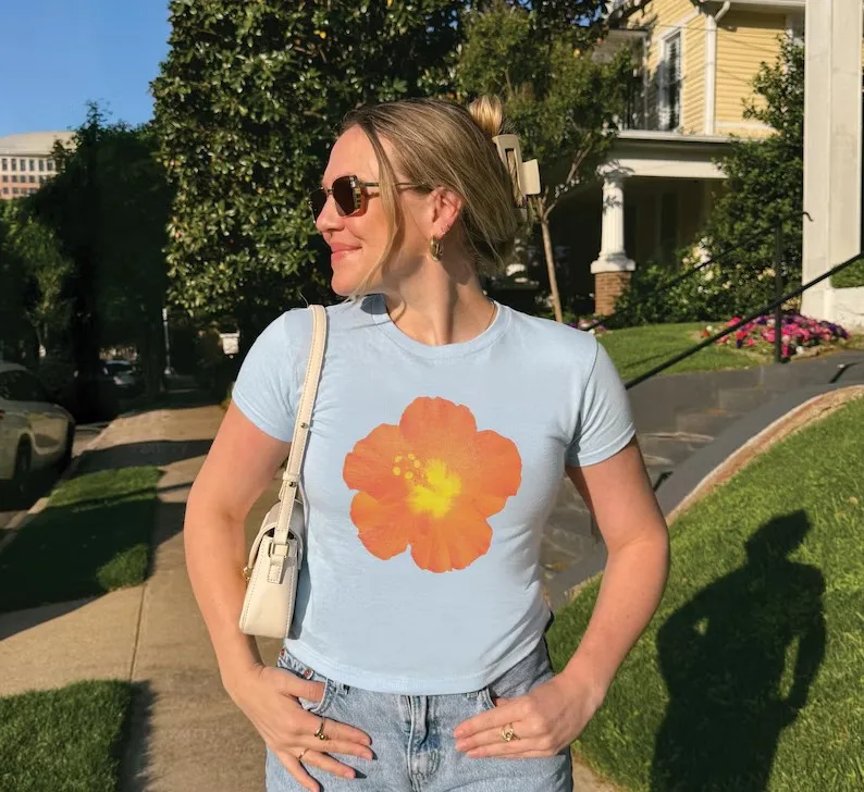 Футболка Hibiscus Baby Baby Tee в стиле Y2K, ретро 90-х, модная эстетичная одежда, тропический кроп-топ с кокосовым принтом для девушек (art.: 3920d8a997ada) - 3920d8a997ada
