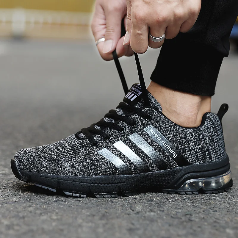 Men's Air Cushion Running Shoes Comfortable Breathable Sneaker Men Fashion Outdoor Shock Absorption Casual Shoes