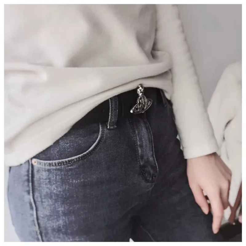 

Винтажный ремень из искусственной кожи с инкрустированной бабочкой