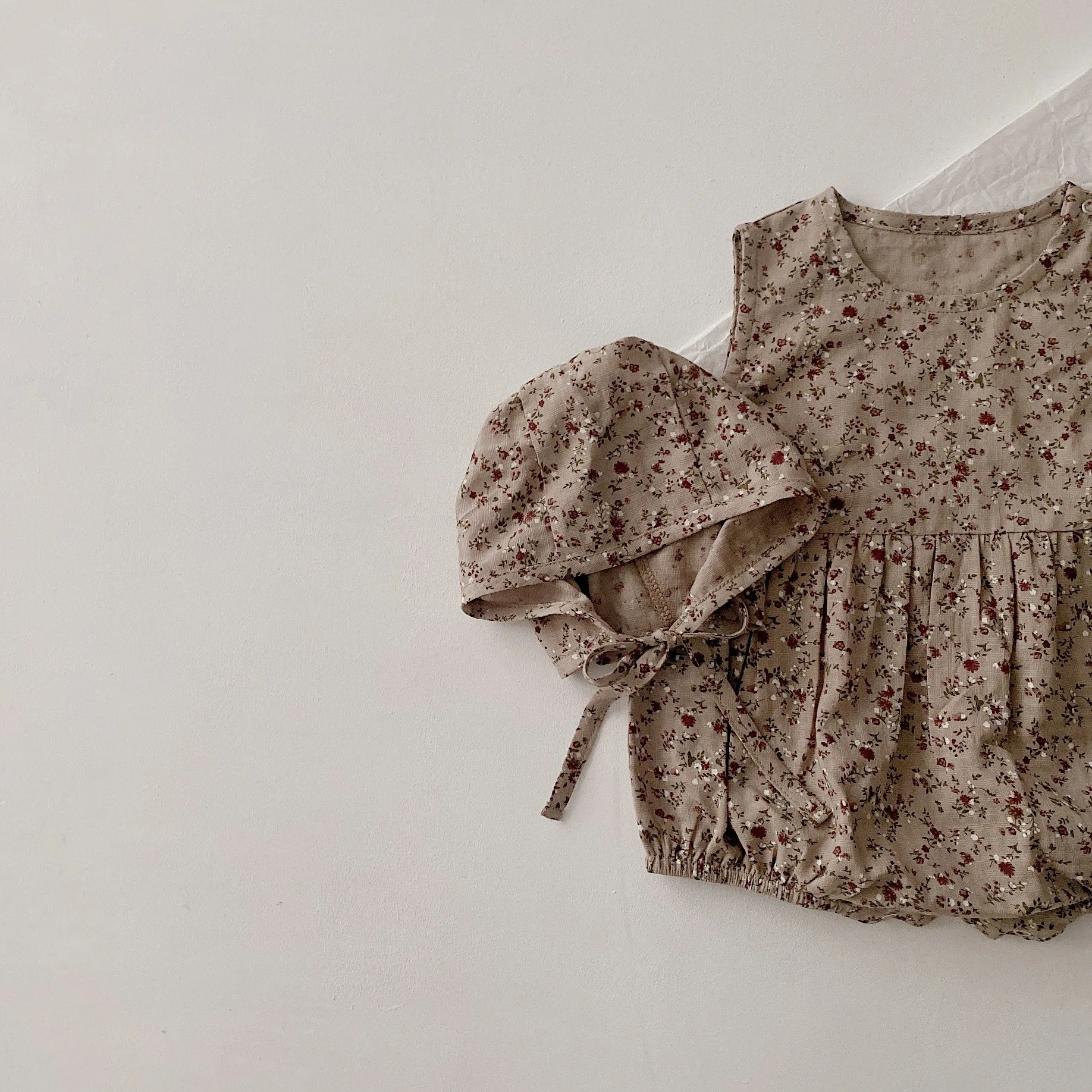 RiniLucia 2022 Baby Summer Clothing Infant Newborn Baby Girl Floral Romper Sleeveless Sleeveless Jumpsuits With Hat