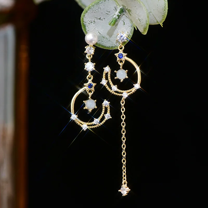 

Женские серьги-подвески с длинными кисточками