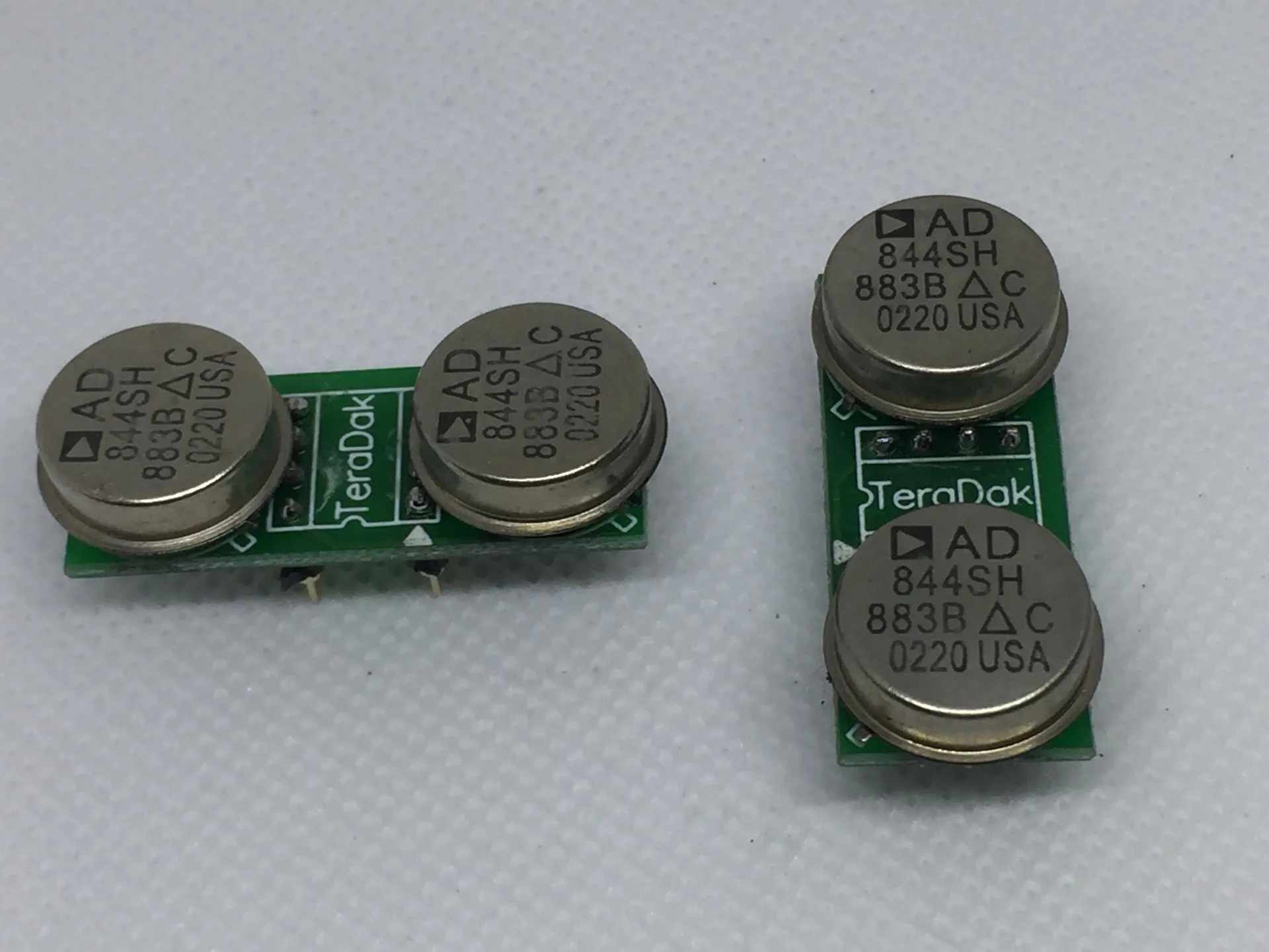 

Корона AD844SH/883B, одно вращение, двойное обновление AD843 AMP9927AT OP06AT AMP9920AT