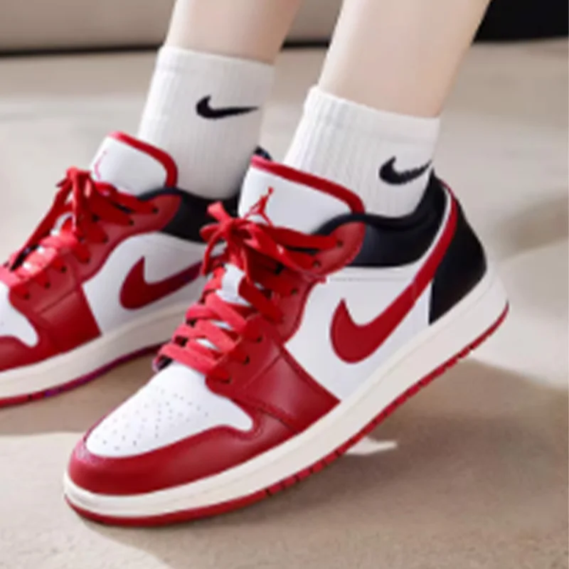 Фото Женские баскетбольные кроссовки Nike, базовая модель DC0774-160 №4