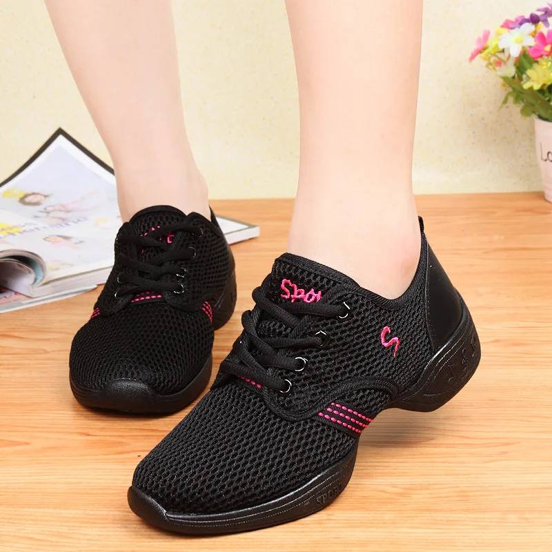 

XIHAHA Fashion Sneakers Sports Feature Soft Outsole Breath Dance Shoes Sneakers for Woman Practice Shoes Modern Dance Jazz Shoes