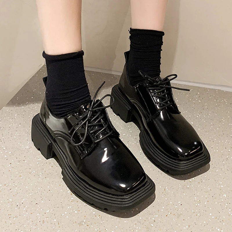 

Туфли-лодочки женские на платформе и толстом каблуке, весна-лето