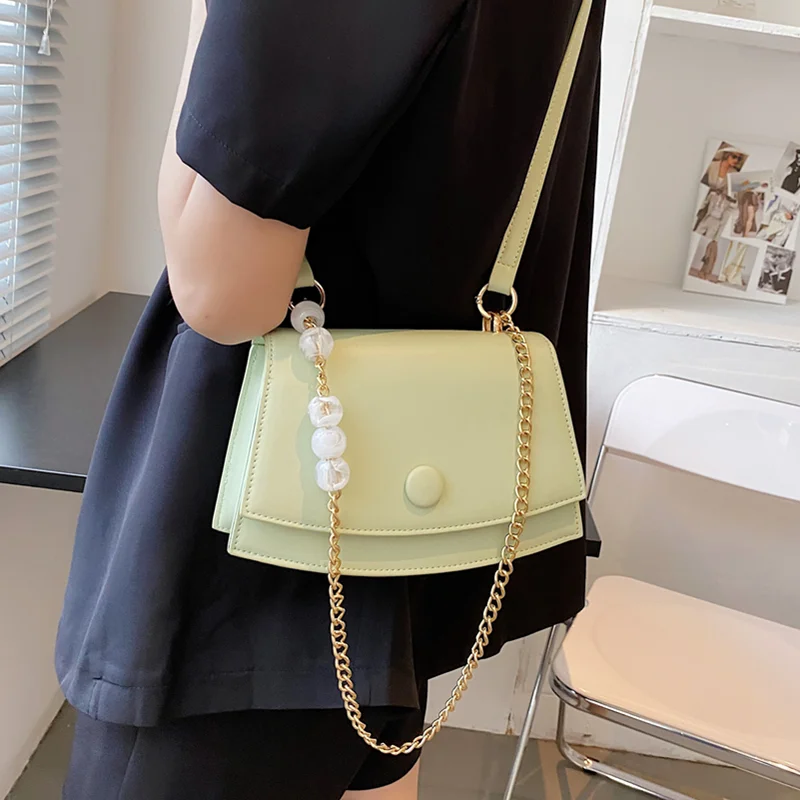

Small Pearl Chain Women's Crossbody Bags Luxury Leather Shoulder Armpit Bag Unique Design Handbag Lady Small Flap Messenger Bag