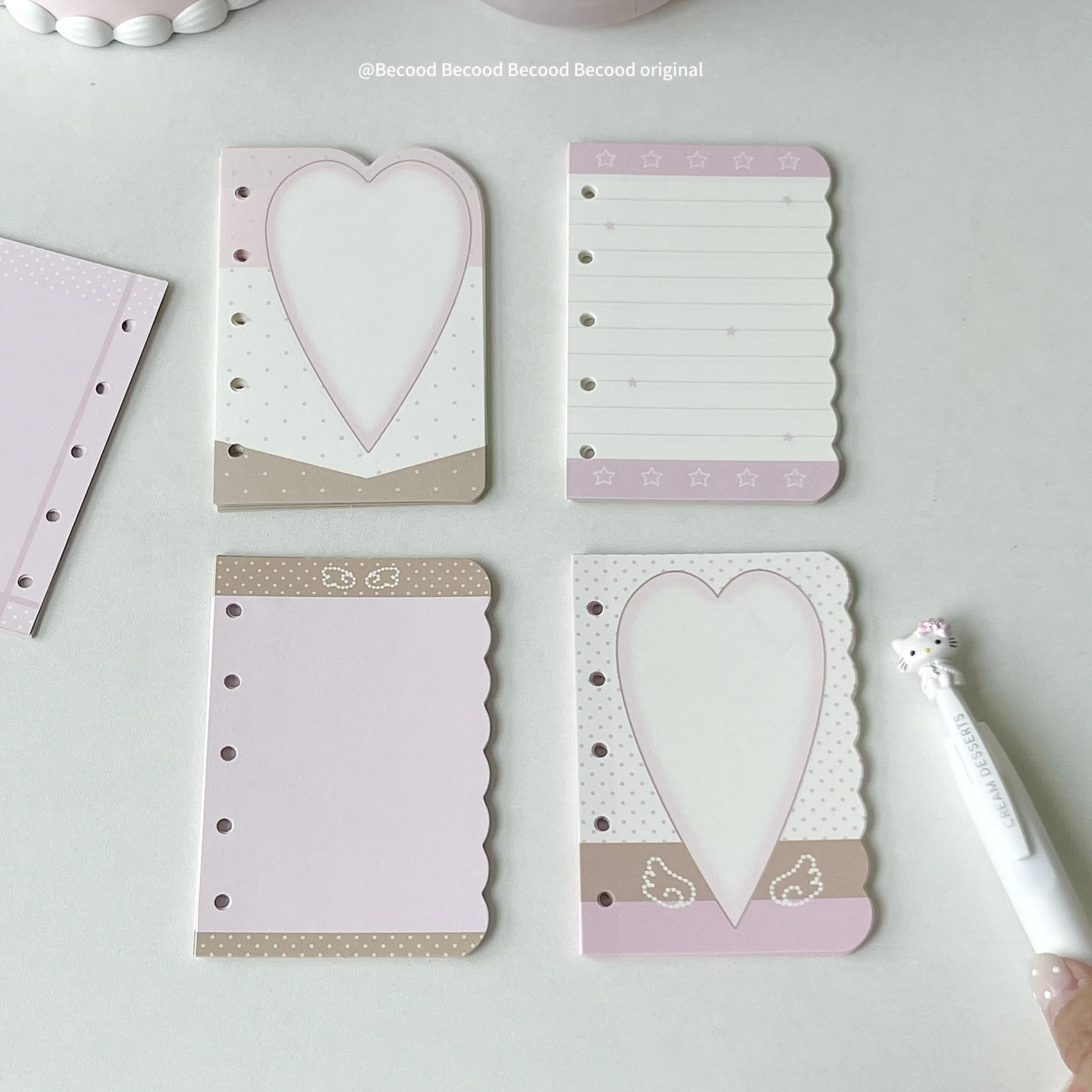 

Жемчужно-белый блокнот Clover M5