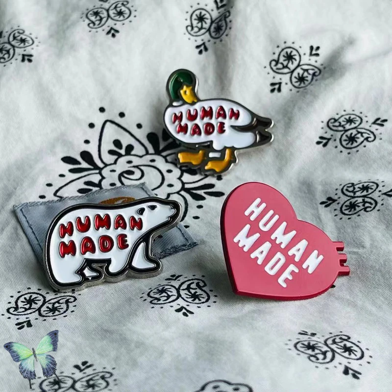 

Duck Polar Bear Heart T Shirt HUMAN MADE Brooch Metal Cartoon Accessories