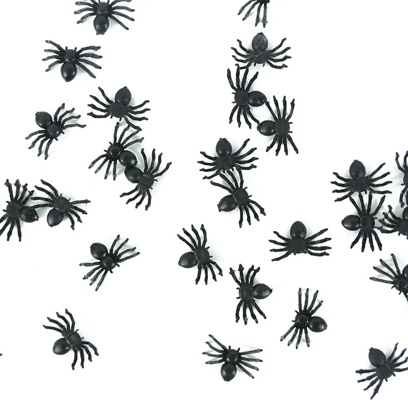 

50pc Halloween Party Mini Luminous Spiders Horror Fake Spider Toy Glow In The Dark Scary Props Haunted House Bar Home Decoration