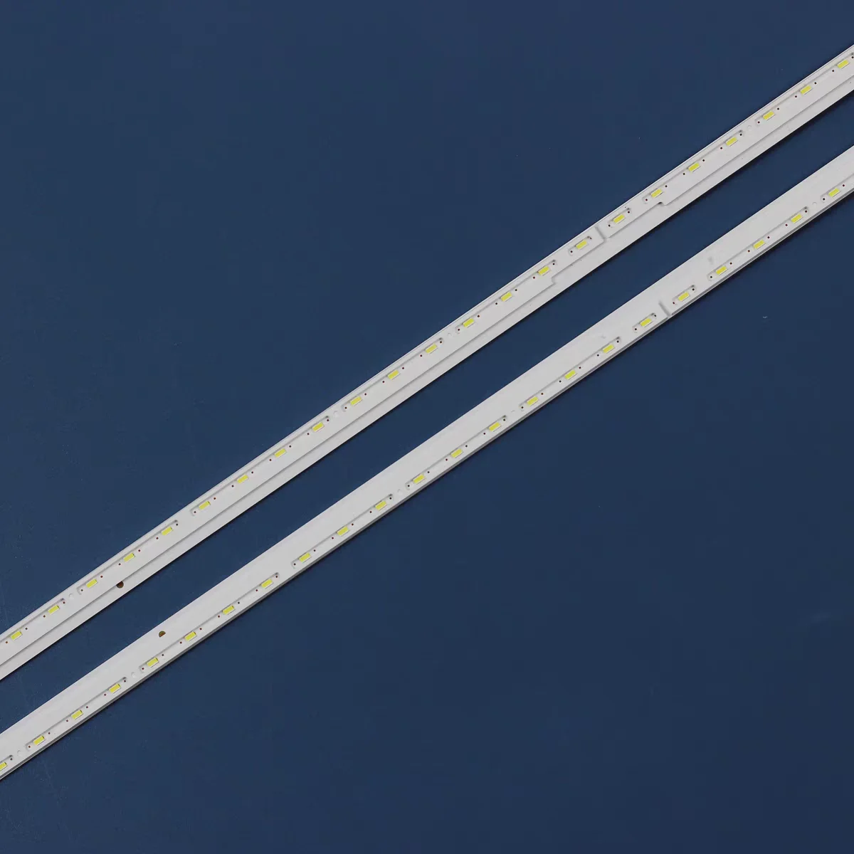 Фото Комплекты Светодиодные панели телевизора CSOT-55LH65-L/R BOE-55UH61-L/R Полосы подсветки LG INNOTEK 55LH65 L R-TYPE 1707PKG SJC 126EA REV10 151012   Ф №3