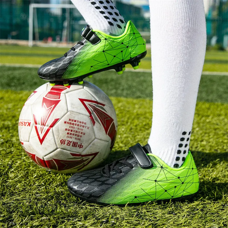 Fashion HOOk&LOOP FG Kids Football Shoes Breathable Anti-slip Soccer Sneakers Boy Girl Outdoor Children Sports Shoes Size 28-38