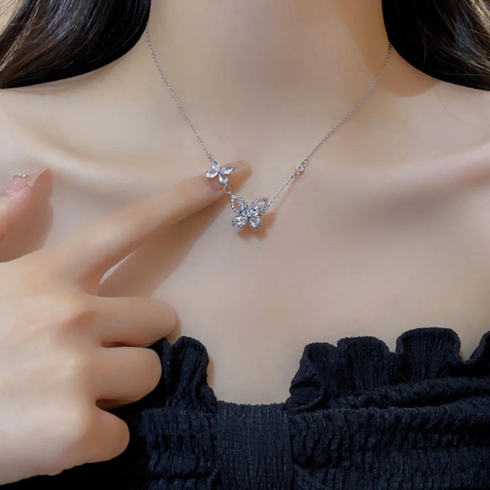 

2023 женское ожерелье из нержавеющей стали с бабочкой из циркония со стандартной роскошной цепочкой до ключиц в маленьком стиле, ювелирные изделия в подарок