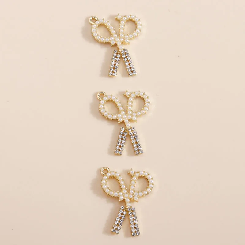 4 шт. женские серьги-гвоздики с жемчугом